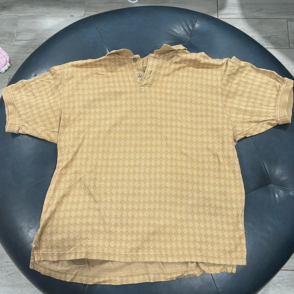 Van Huesen shirt
